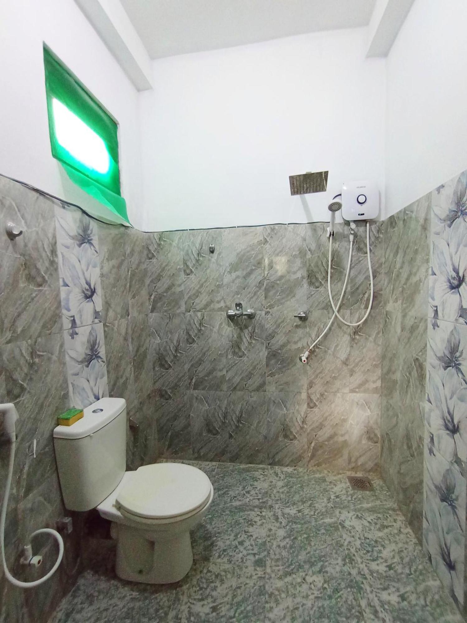 S & K Resort Мірісса Екстер'єр фото